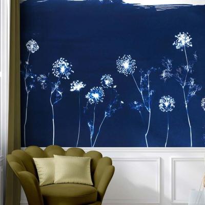Papier peint bleu de prusse floral Angelica
